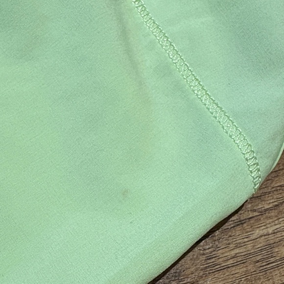 Ivivva by Lululemon Light Greeny yellow bright lightweight Tank Top - Picture 5 of 10